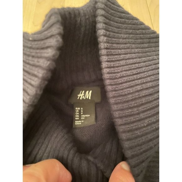 H&M Men's Shawl Collar Navy Sweater Size Small Warm Sweatshirt - Picture 5 of 8